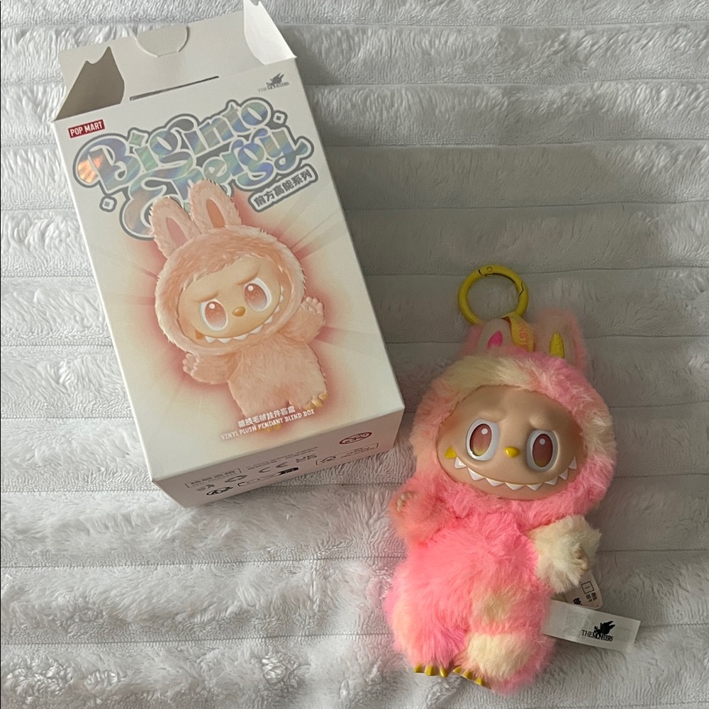AUTHENTIC REAL LABUBU PINK YELLOW